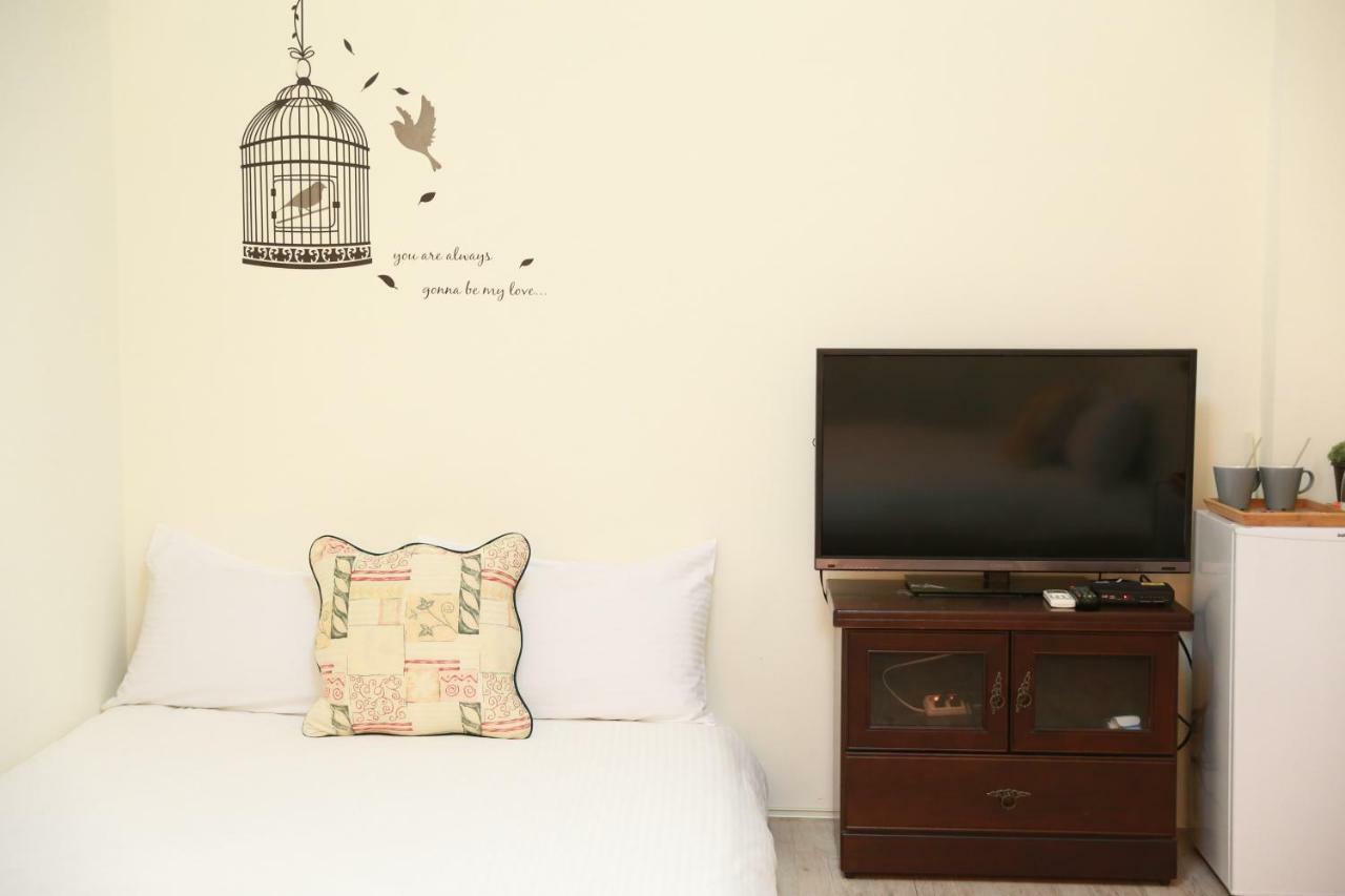 Ferienwohnung Flower Lane 650 Tainan Exterior foto