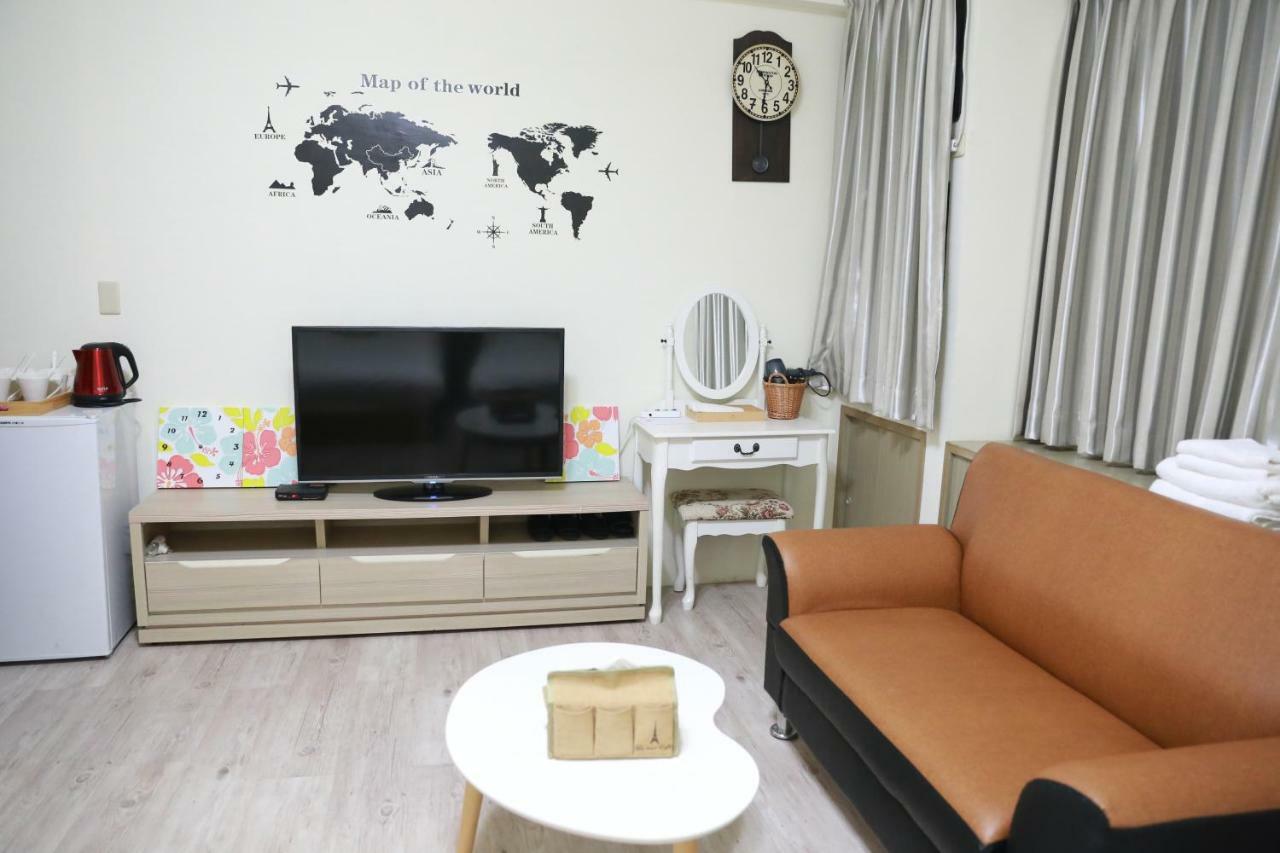 Ferienwohnung Flower Lane 650 Tainan Exterior foto